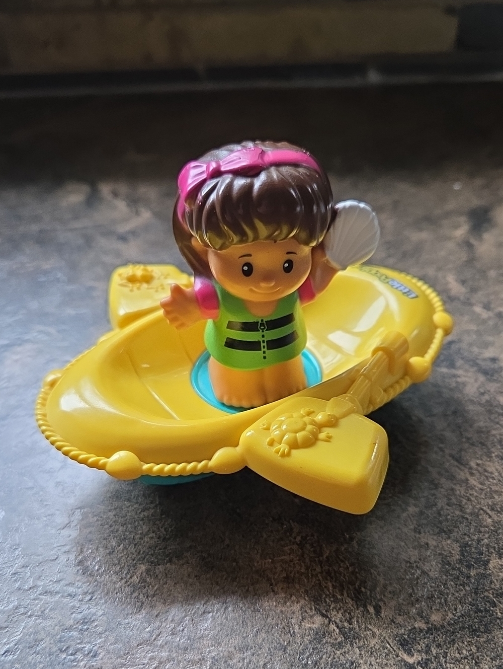 Little People Makin Waves Raft With Mia Holding Sea Shell